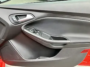 Used 2015 Ford Focus Zetec S Red - Interior and Exterior details 14