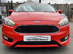 Used 2015 Ford Focus Zetec S Red - Interior and Exterior details 4