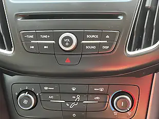 Used 2015 Ford Focus Zetec Silver - Interior and Exterior details 13