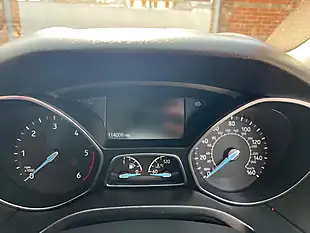 Used 2015 Ford Focus Zetec Silver - Interior and Exterior details 16