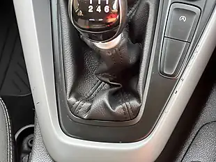 Used 2015 Ford Focus Zetec Silver - Interior and Exterior details 9