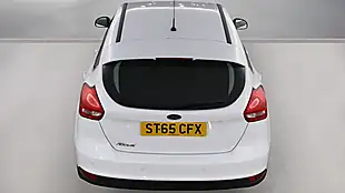 Used 2015 Ford Focus Zetec White - Interior and Exterior details 6