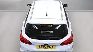 Used 2015 Ford Focus Zetec White - Interior and Exterior details 7