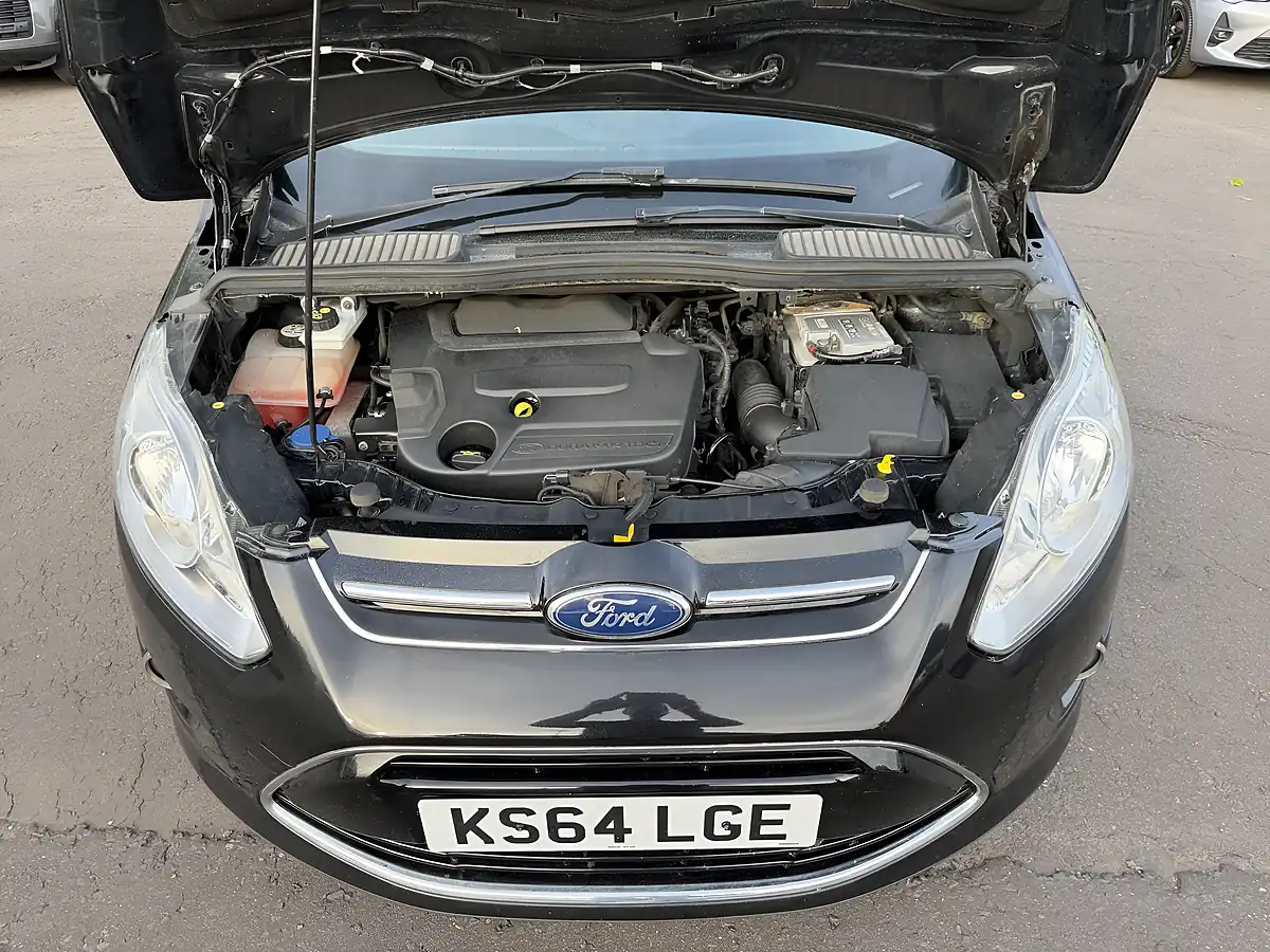 Used 2015 Ford Grand C-Max Titanium Black - Interior and Exterior details 17