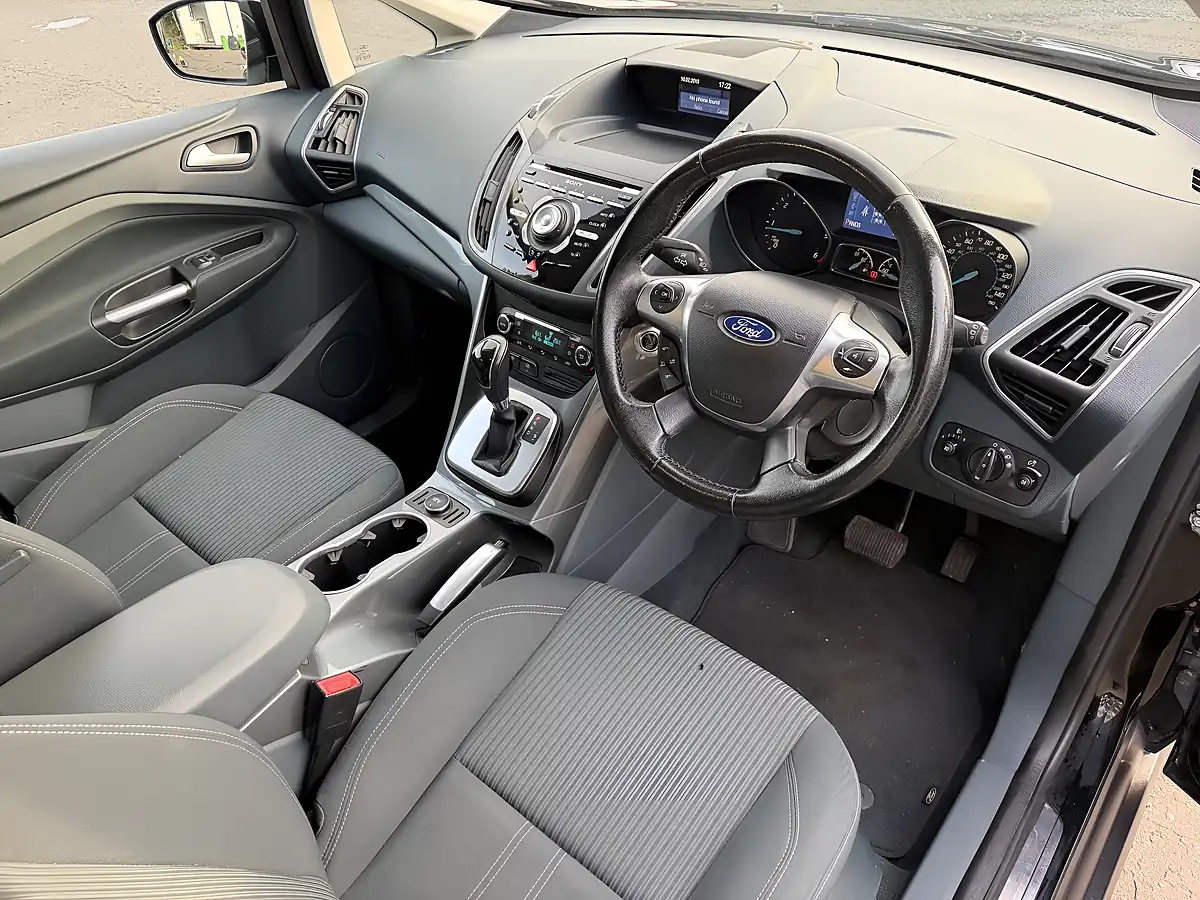 Used 2015 Ford Grand C-Max Titanium Black - Interior and Exterior details 8
