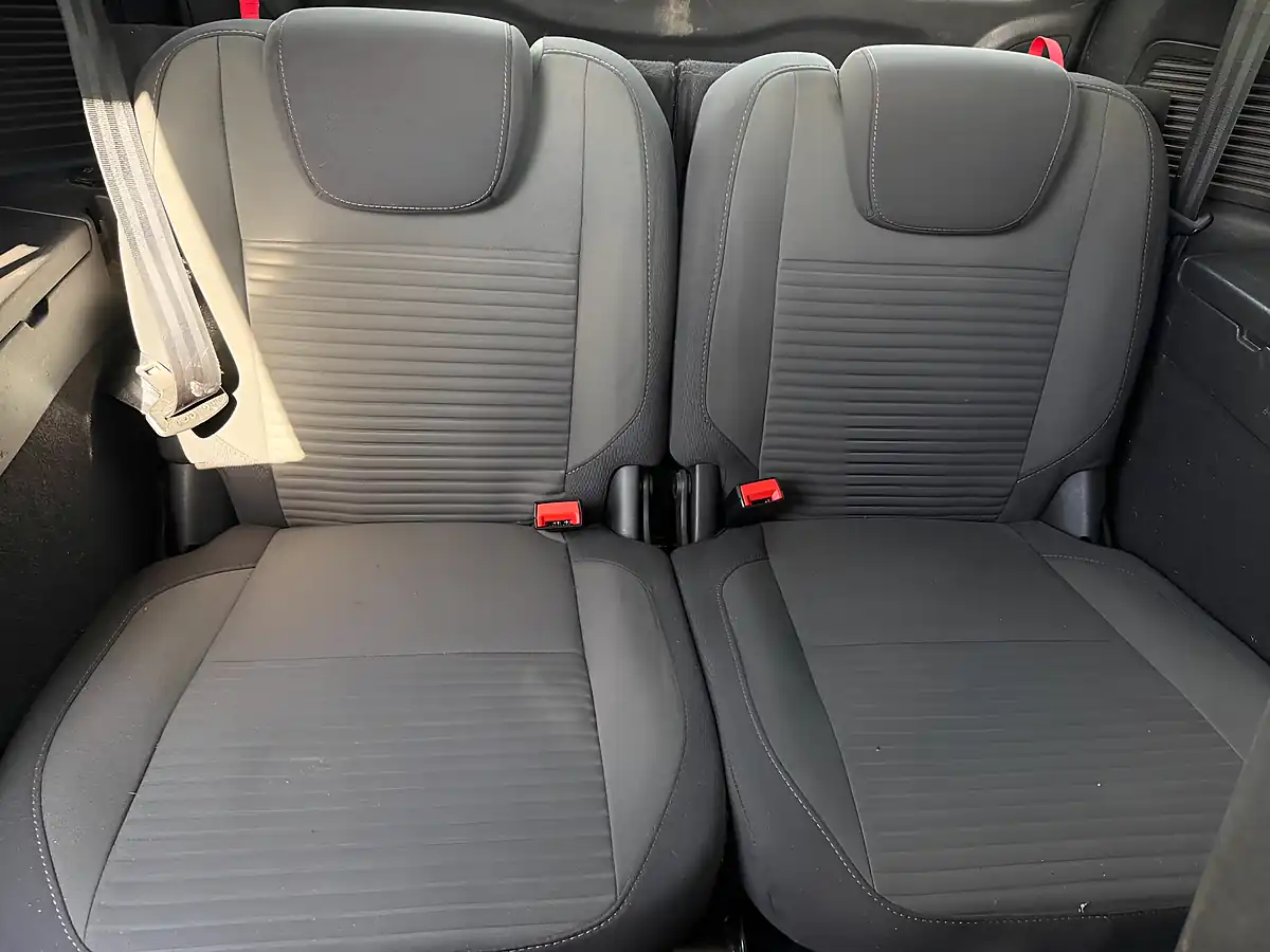 Used 2015 Ford Grand C-Max Titanium Brown - Interior and Exterior details 13