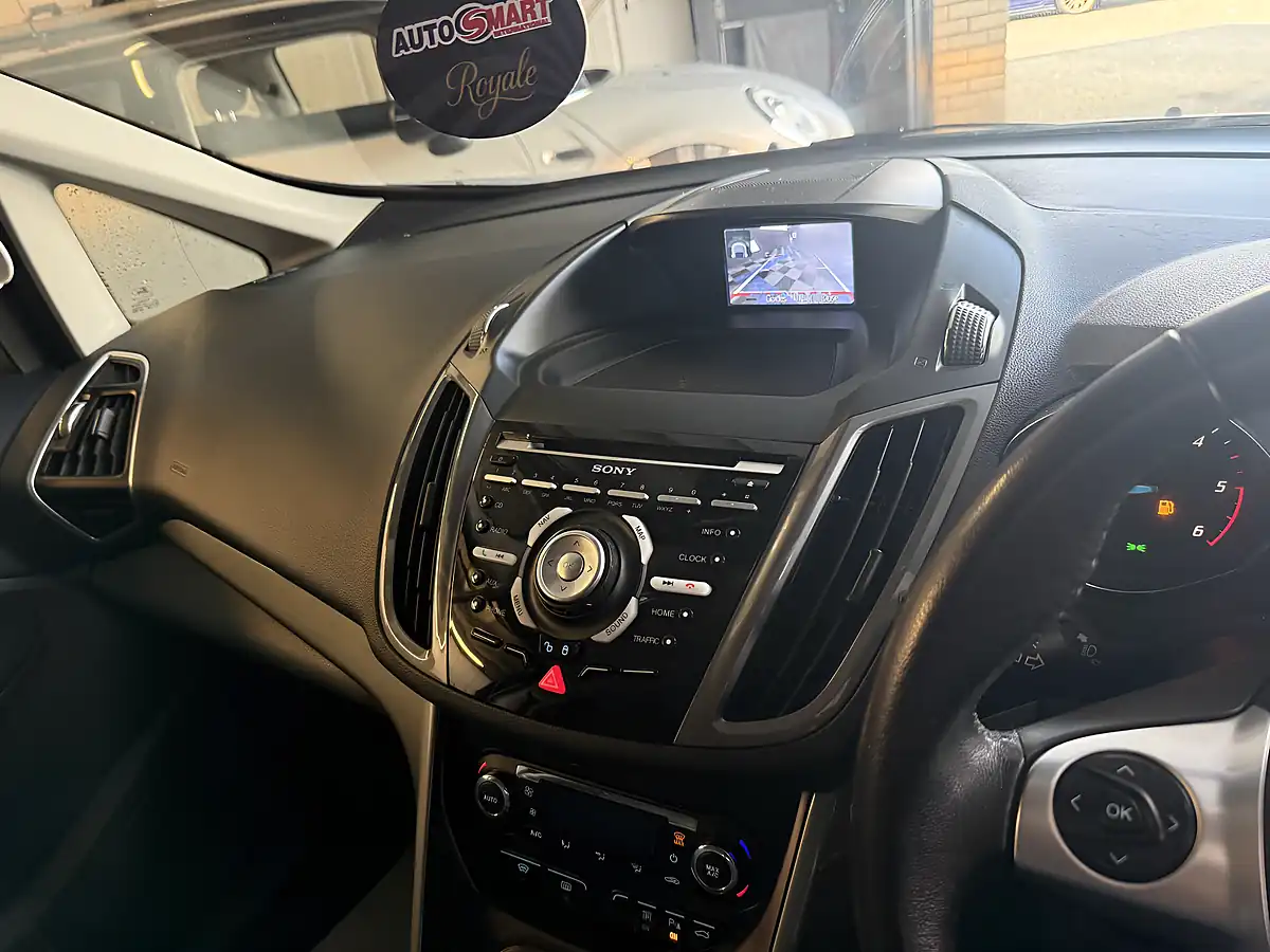 Used 2015 Ford Grand C-Max Titanium Moondust Silver Metallic - Interior and Exterior details 12