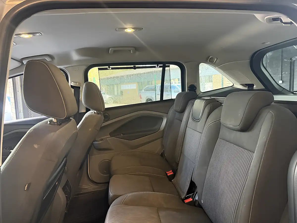 Used 2015 Ford Grand C-Max Titanium Moondust Silver Metallic - Interior and Exterior details 14