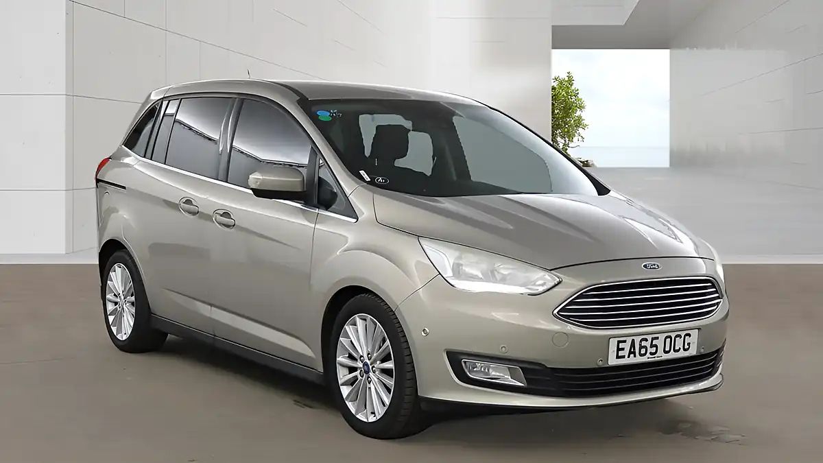 Used 2015 Ford Grand C-Max Titanium Silver - Front View