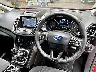 Used 2015 Ford Grand C-Max Zetec Red - Interior and Exterior details 17