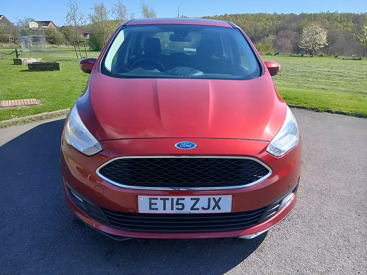 Used 2015 Ford Grand C-Max Zetec Red - Interior and Exterior details 2