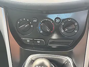 Used 2015 Ford Grand C-Max Zetec Silver - Interior and Exterior details 14