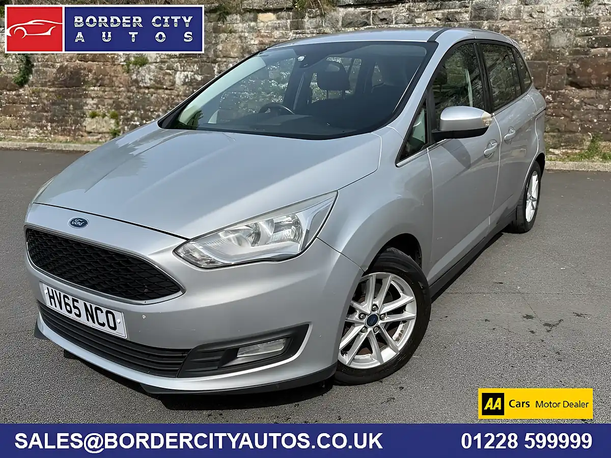 Used 2015 Ford Grand C-Max Zetec Silver - Front View