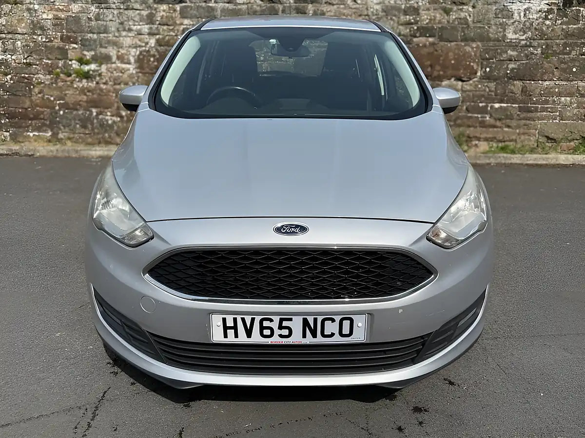 Used 2015 Ford Grand C-Max Zetec Silver - Interior and Exterior details 3