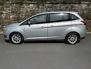Used 2015 Ford Grand C-Max Zetec Silver - Interior and Exterior details 6
