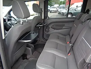 Used 2015 Ford Grand Tourneo Connect Titanium Black - Interior and Exterior details 13