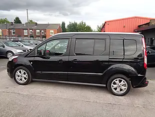 Used 2015 Ford Grand Tourneo Connect Titanium Black - Interior and Exterior details 5