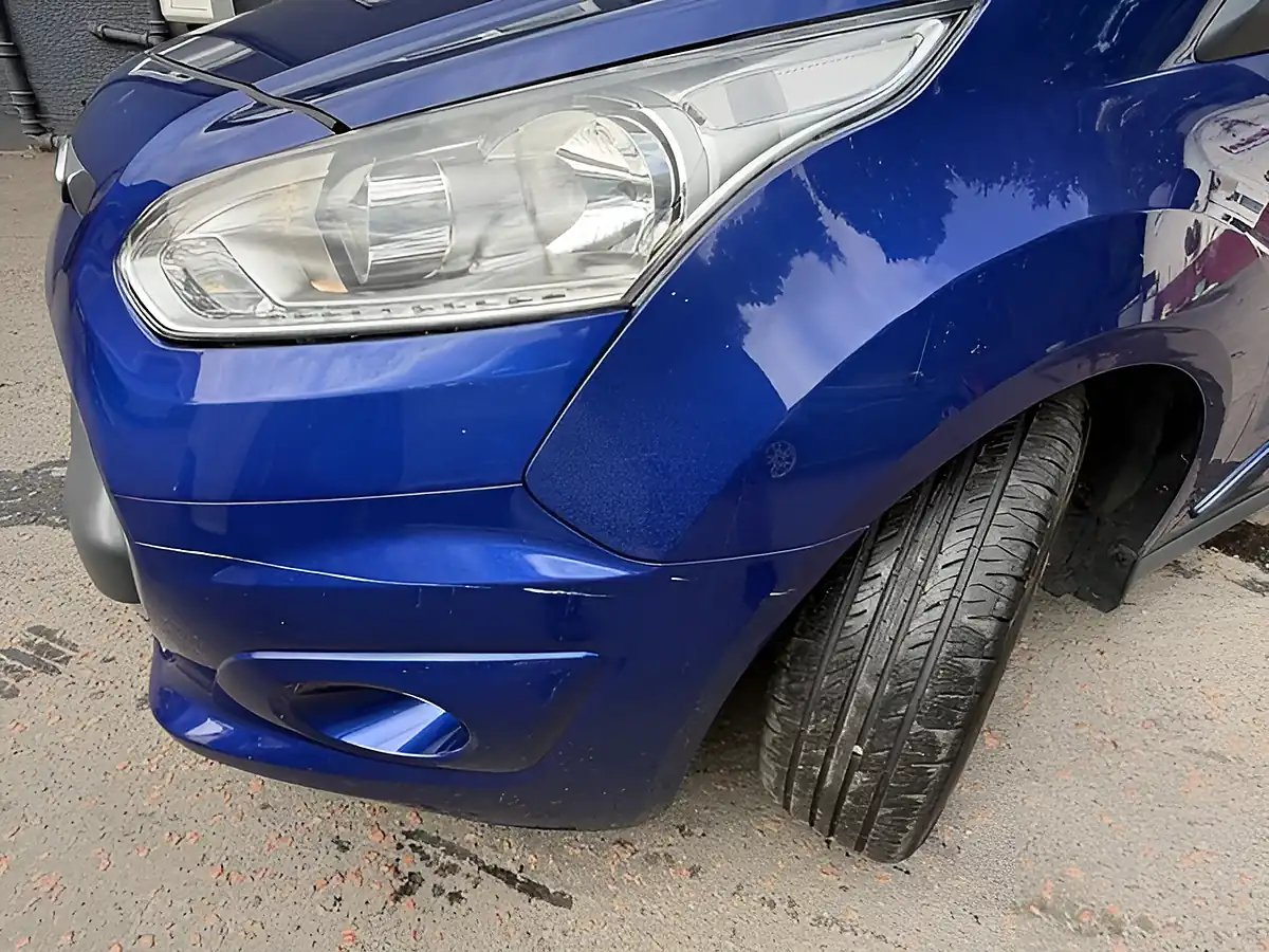 Used 2015 Ford Grand Tourneo Connect Titanium Blue - Interior and Exterior details 11