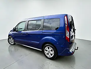 Used 2015 Ford Grand Tourneo Connect Titanium Blue - Interior and Exterior details 5