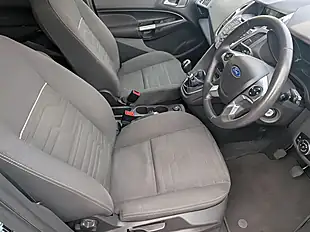 Used 2015 Ford Grand Tourneo Connect Titanium Silver - Interior and Exterior details 11