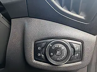Used 2015 Ford Grand Tourneo Connect Titanium Silver - Interior and Exterior details 13