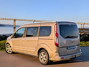 Used 2015 Ford Grand Tourneo Connect Titanium Silver - Interior and Exterior details 8