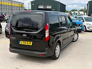 Used 2015 Ford Grand Tourneo Connect Zetec Black - Interior and Exterior details 10