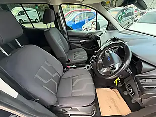 Used 2015 Ford Grand Tourneo Connect Zetec Black - Interior and Exterior details 13