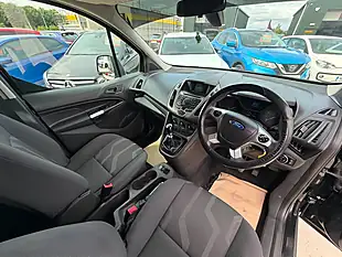 Used 2015 Ford Grand Tourneo Connect Zetec Black - Interior and Exterior details 19