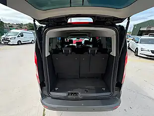 Used 2015 Ford Grand Tourneo Connect Zetec Black - Interior and Exterior details 20