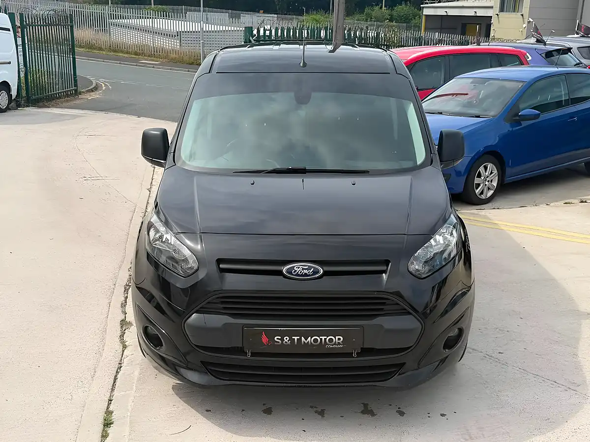 Used 2015 Ford Grand Tourneo Connect Zetec Black - Interior and Exterior details 3