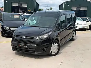 Used 2015 Ford Grand Tourneo Connect Zetec Black - Interior and Exterior details 6