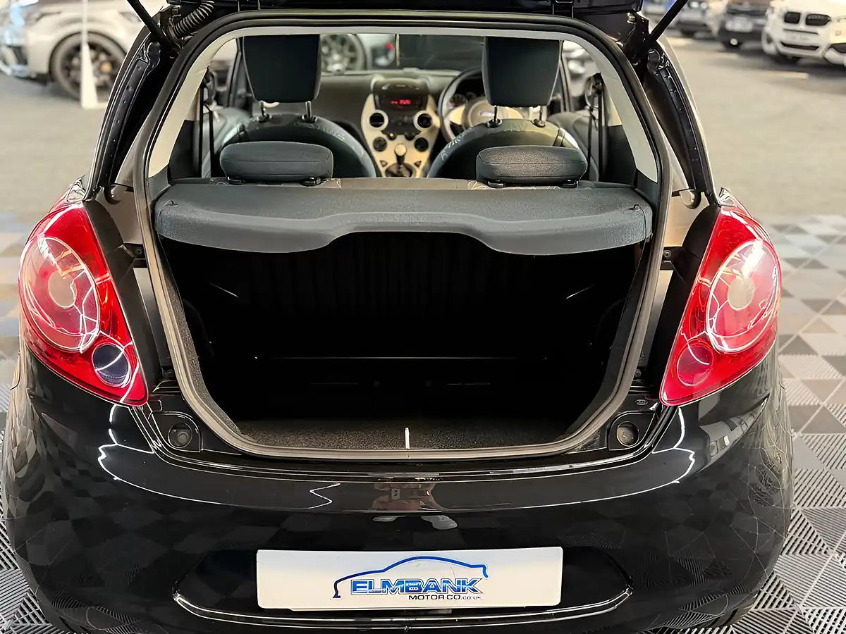 Used 2015 Ford Ka Edge Black - Interior and Exterior details 19