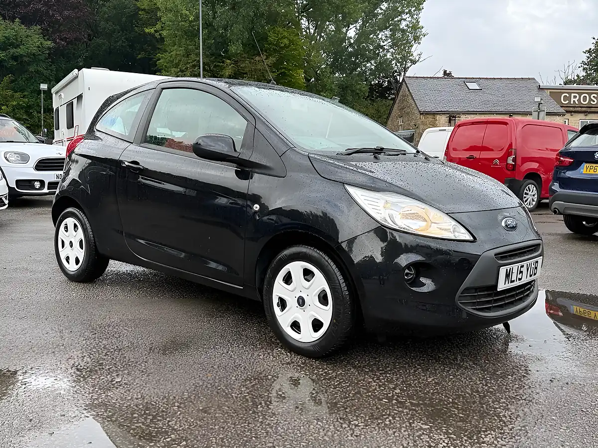 Used 2015 Ford Ka Edge Black - Interior and Exterior details 11