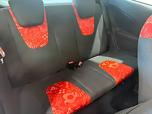 Used 2015 Ford Ka Edge Red - Interior and Exterior details 15