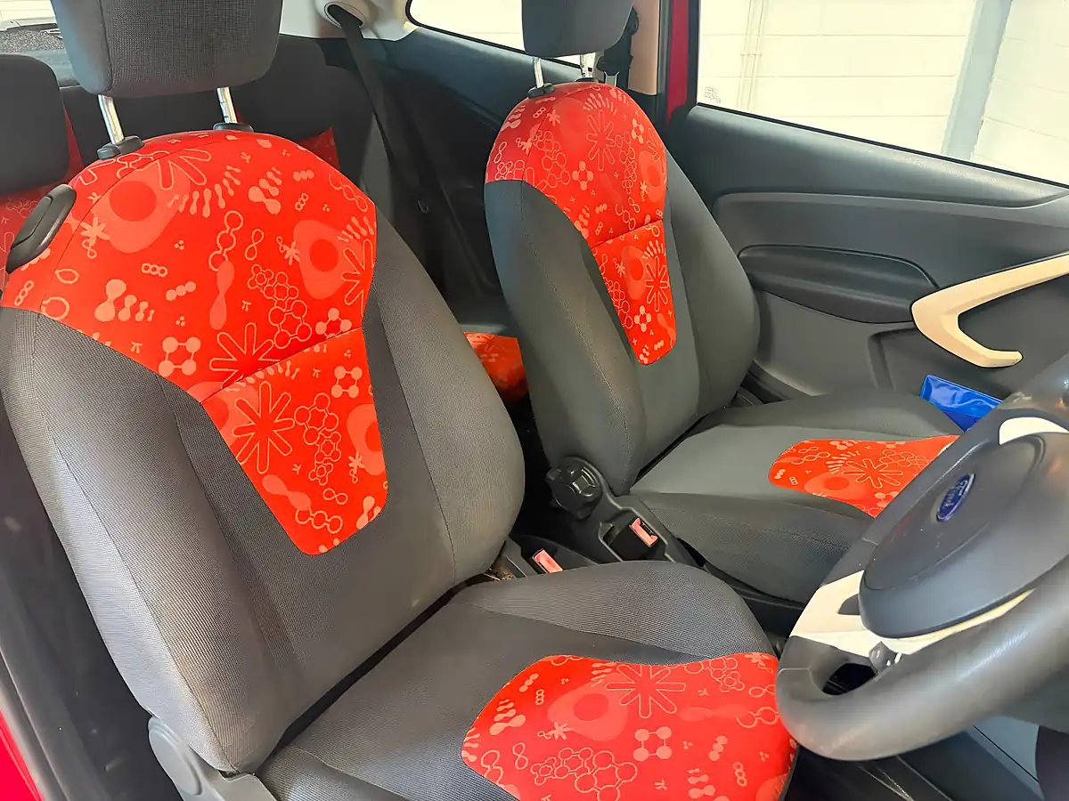 Used 2015 Ford Ka Edge Red - Interior and Exterior details 18