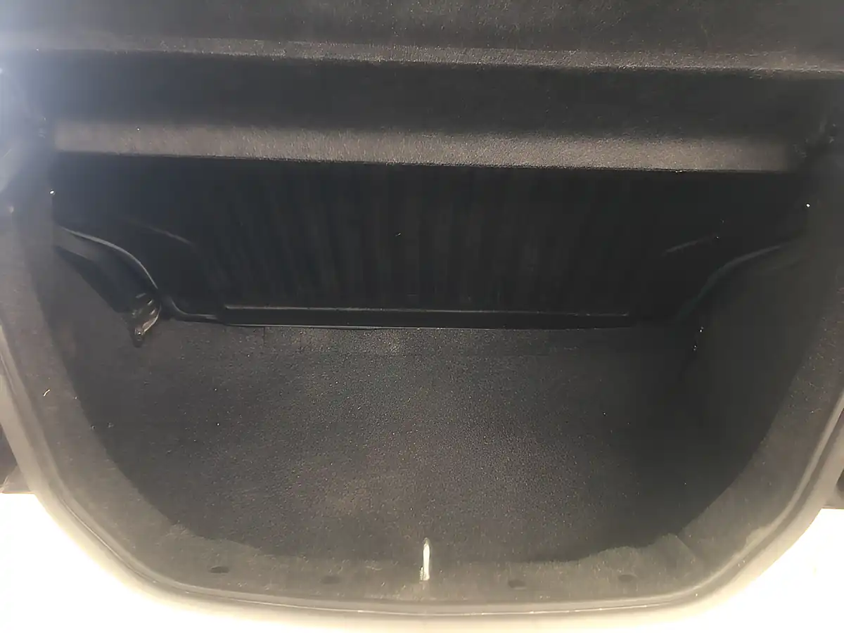 Used 2015 Ford Ka Studio Plus White - Interior and Exterior details 14