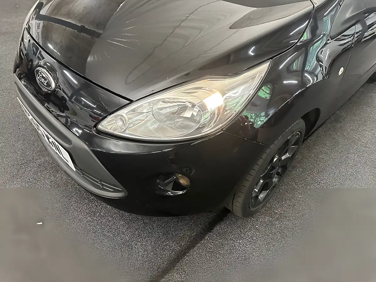 Used 2015 Ford Ka Zetec Black Edition Black - Interior and Exterior details 4