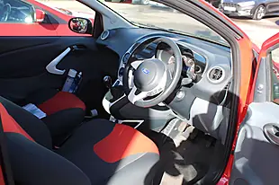 Used 2015 Ford Ka Zetec Red - Interior and Exterior details 3