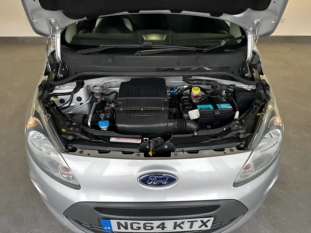 Used 2015 Ford Ka Zetec Silver - Interior and Exterior details 17