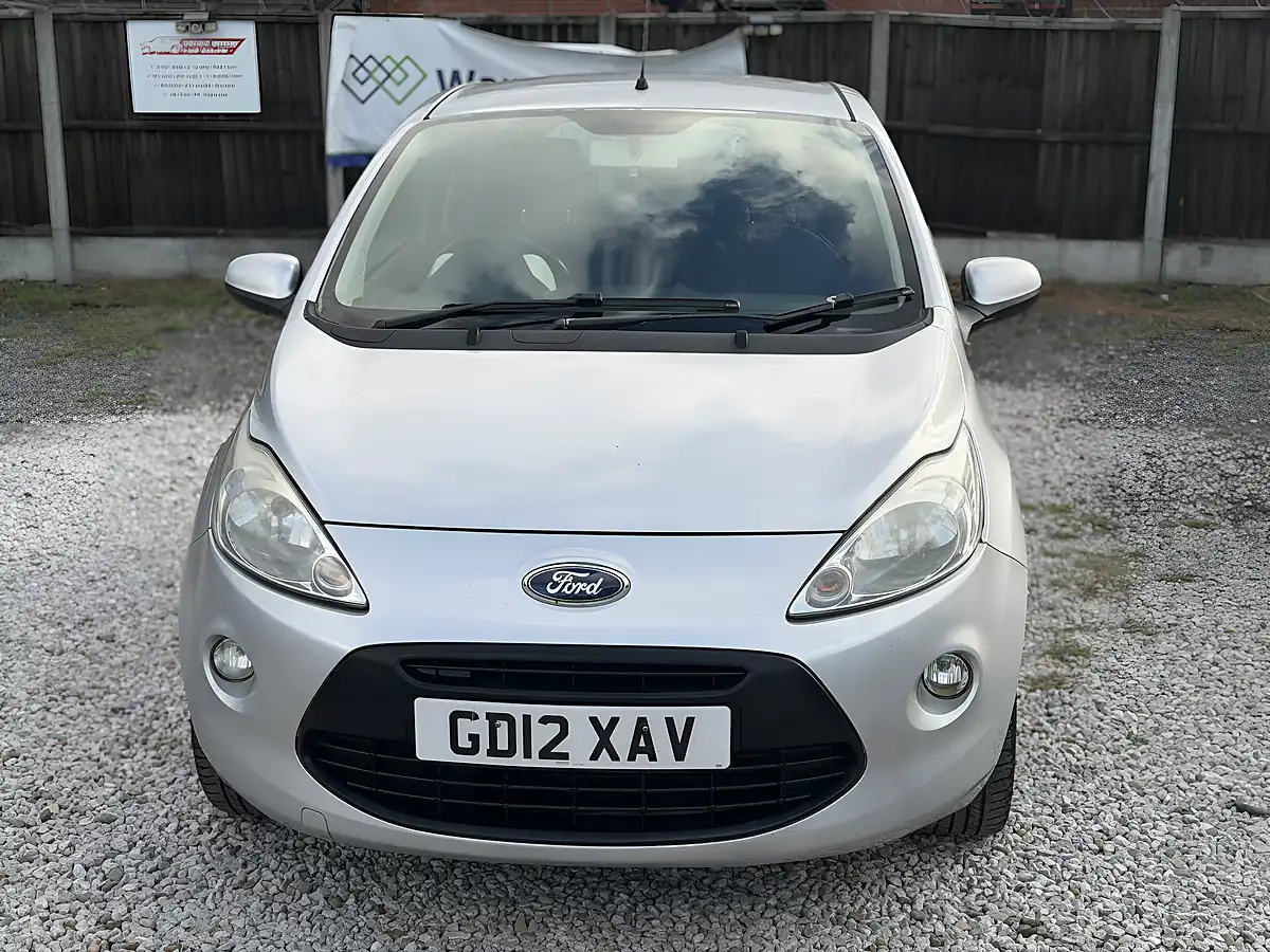 Used 2015 Ford Ka Zetec Silver - Interior and Exterior details 2