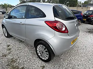 Used 2015 Ford Ka Zetec Silver - Interior and Exterior details 5