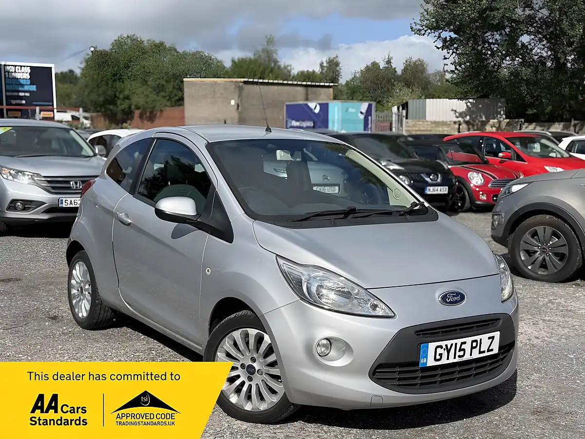Used 2015 Ford Ka Zetec Silver - Front View