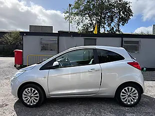 Used 2015 Ford Ka Zetec Silver - Interior and Exterior details 4