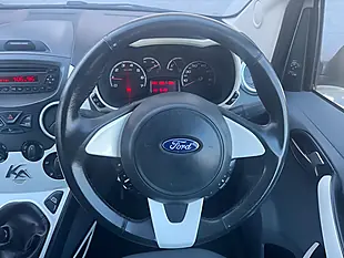 Used 2015 Ford Ka Zetec Silver - Interior and Exterior details 10