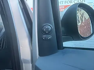 Used 2015 Ford Ka Zetec Silver - Interior and Exterior details 15