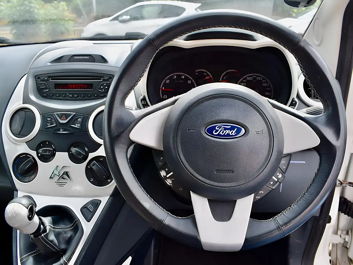 Used 2015 Ford Ka Zetec White Edition White - Interior and Exterior details 10