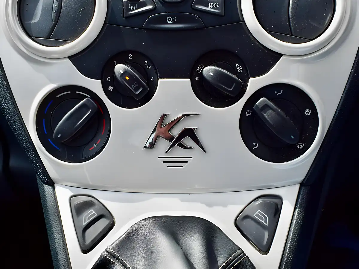 Used 2015 Ford Ka Zetec White Edition White - Interior and Exterior details 11