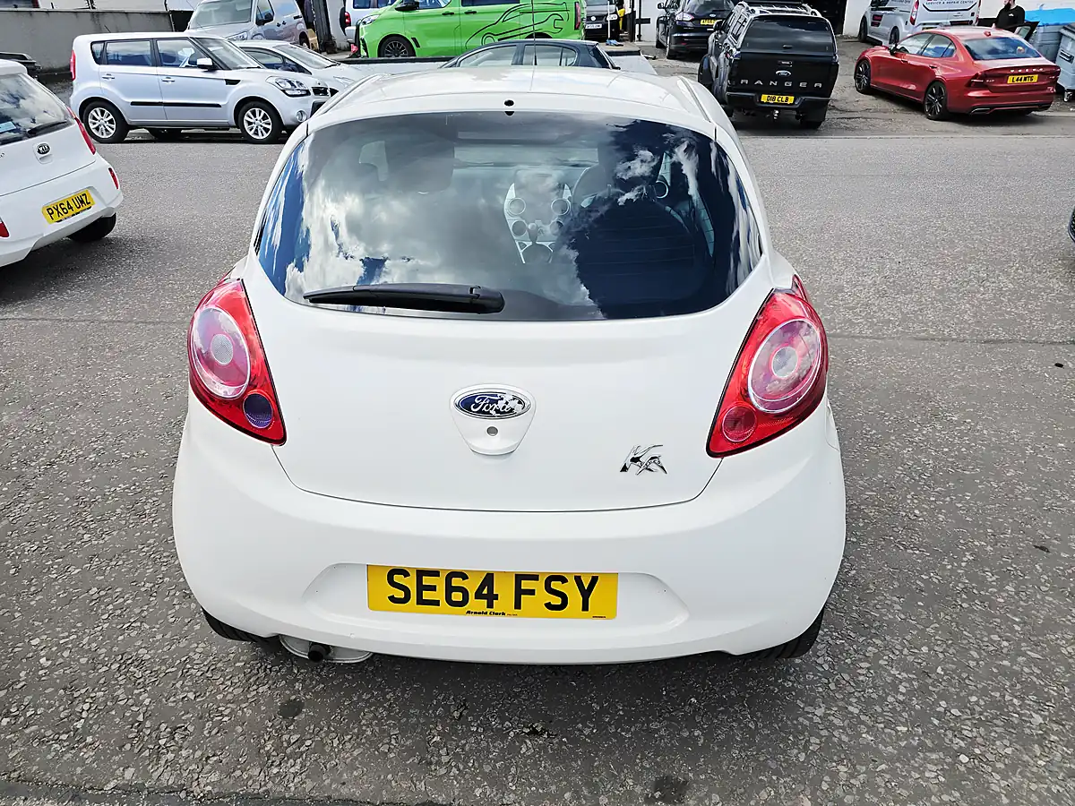 Used 2015 Ford Ka Zetec White - Interior and Exterior details 3