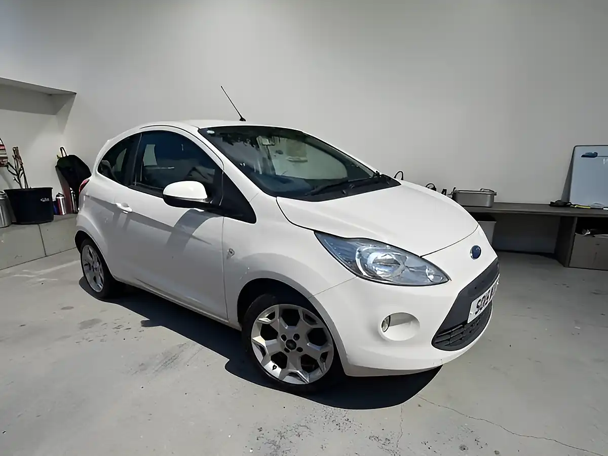 Used 2015 Ford Ka Zetec White - Interior and Exterior details 2